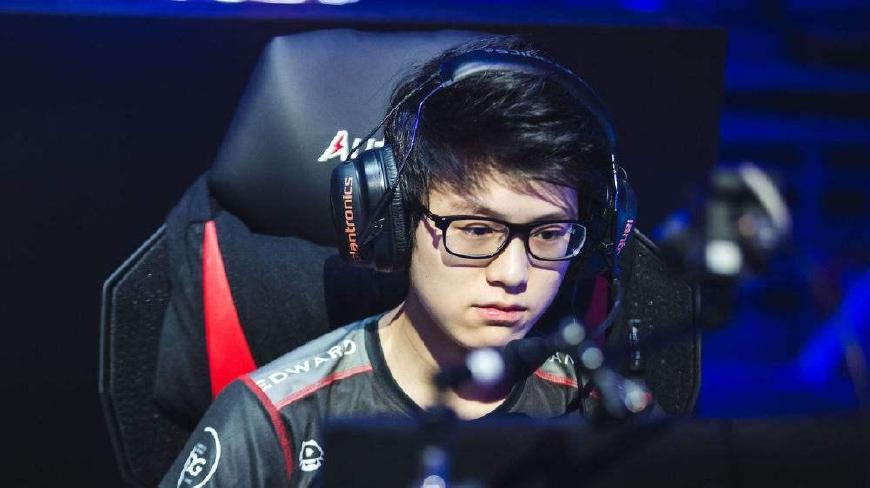 界期待的焦 界期待的焦