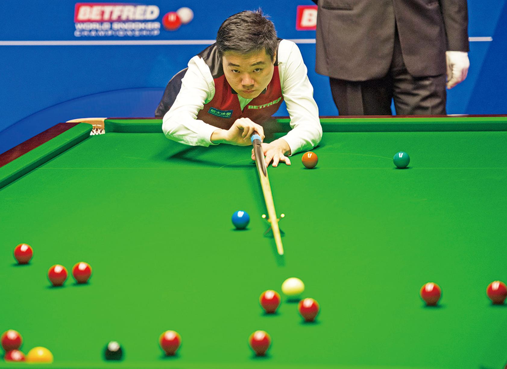 她的举动却 她的举动却