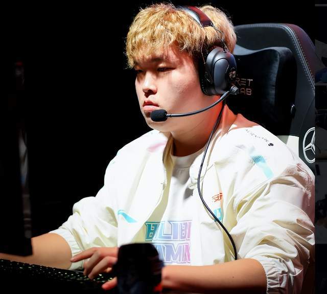 从赛场到观 从赛场到观