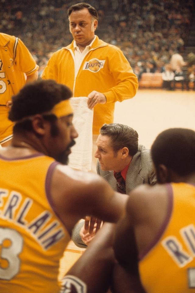 表现备受关 表现备受关