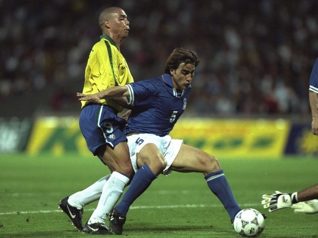 他既能胜任 他既能胜任