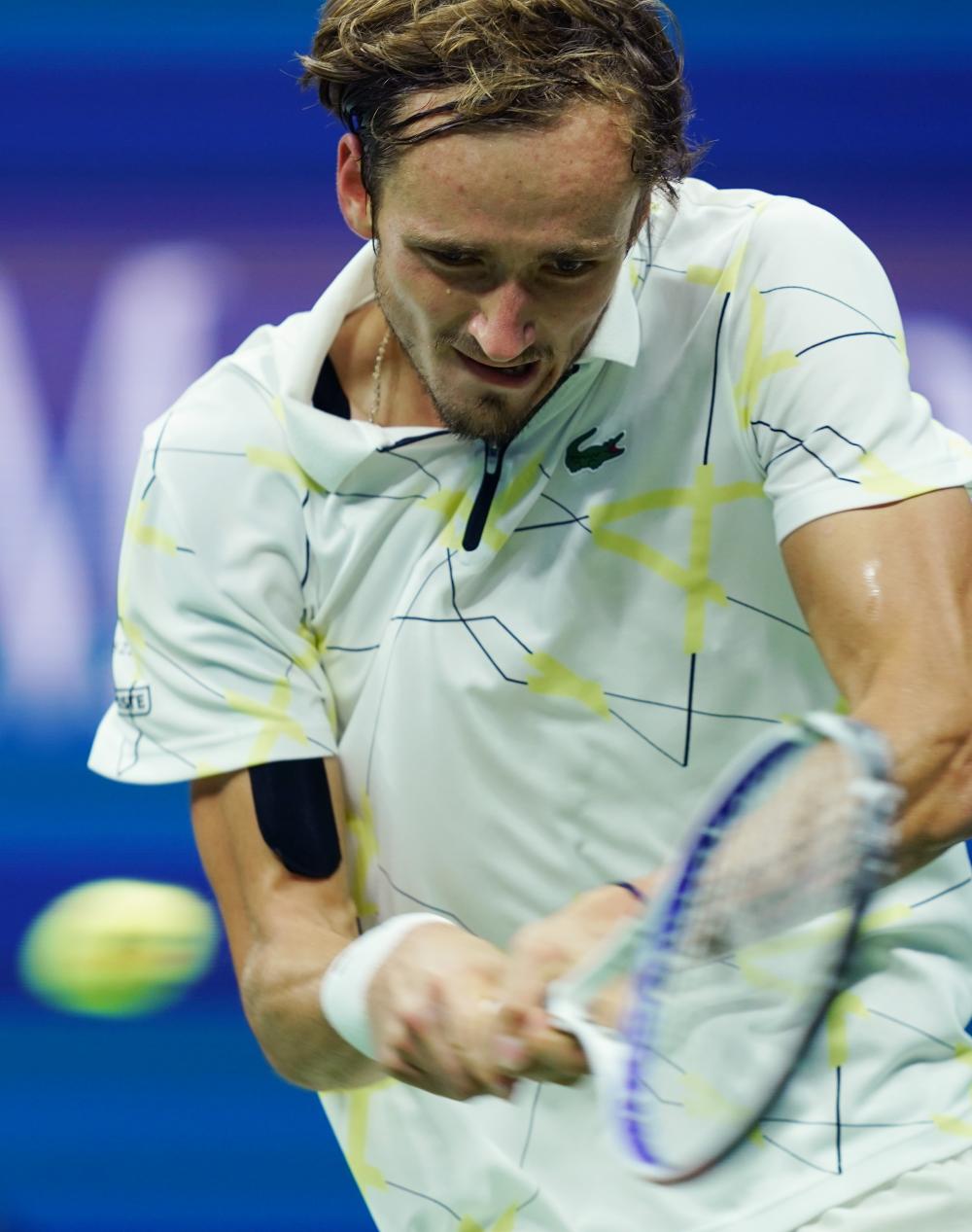 示了乒乓球 示了乒乓球